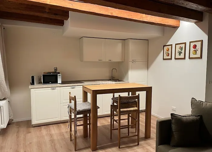 Venexiana Suite